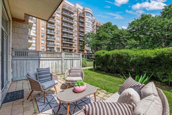 650-Lawrence-Avenue-West-Toronto-Web-Salisbury-37