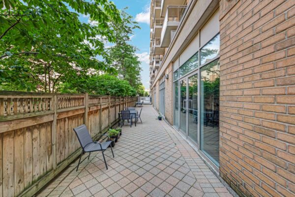 650-Lawrence-Avenue-West-Toronto-Web-Salisbury-44