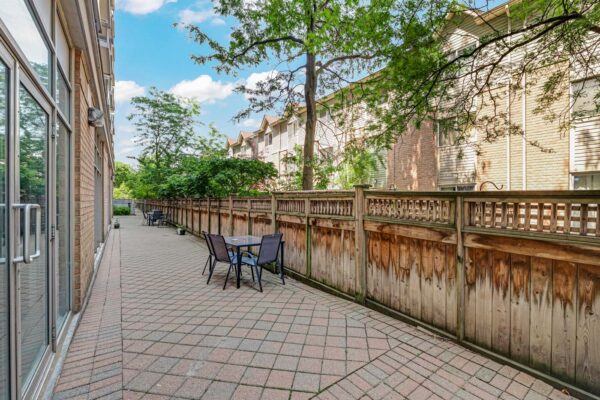 650-Lawrence-Avenue-West-Toronto-Web-Salisbury-45