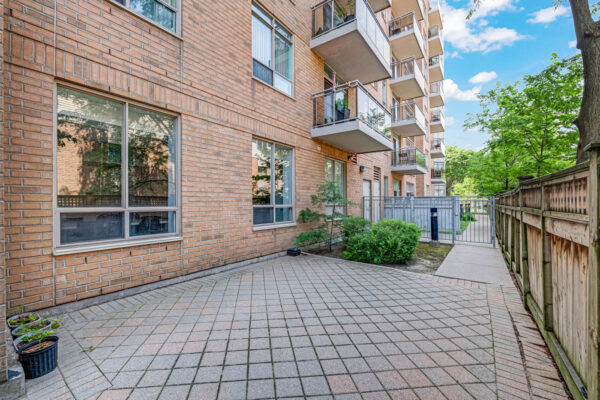 650-Lawrence-Avenue-West-Toronto-Web-Salisbury-46
