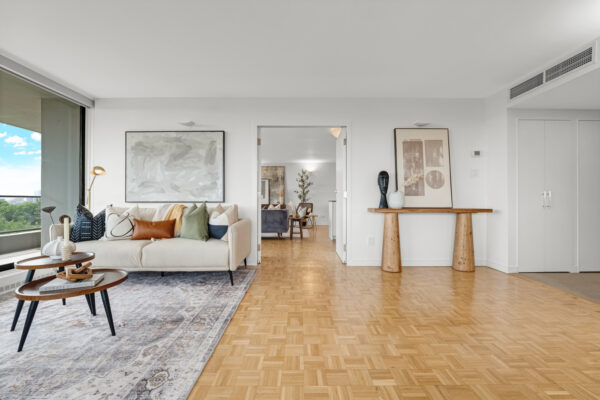 10-Avoca-Avenue-#704-705-Toronto-Web-Salisbury-31