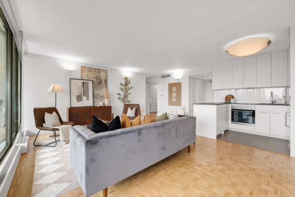10-Avoca-Avenue-#704-705-Toronto-Web-Salisbury-32