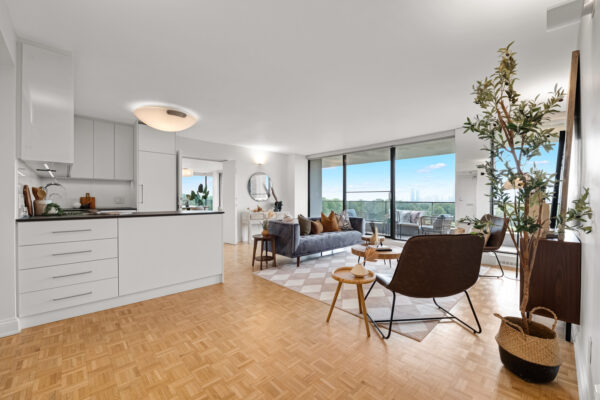 10-Avoca-Avenue-#704-705-Toronto-Web-Salisbury-36