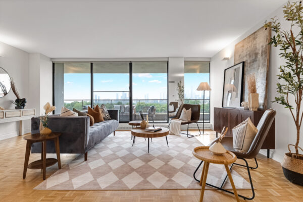 10-Avoca-Avenue-#704-705-Toronto-Web-Salisbury-37