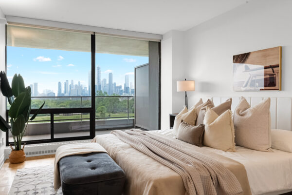 10-Avoca-Avenue-#704-705-Toronto-Web-Salisbury-41