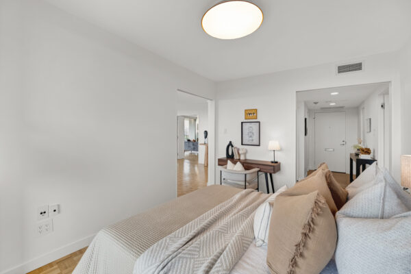10-Avoca-Avenue-#704-705-Toronto-Web-Salisbury-49