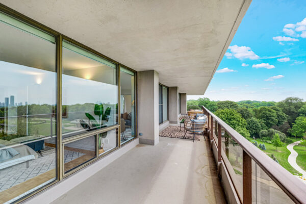 10-Avoca-Avenue-#704-705-Toronto-Web-Salisbury-51