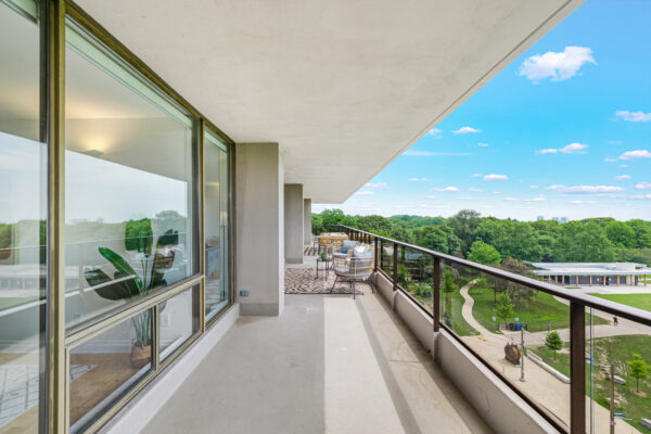10-Avoca-Avenue-#704-705-Toronto-Web-Salisbury-52