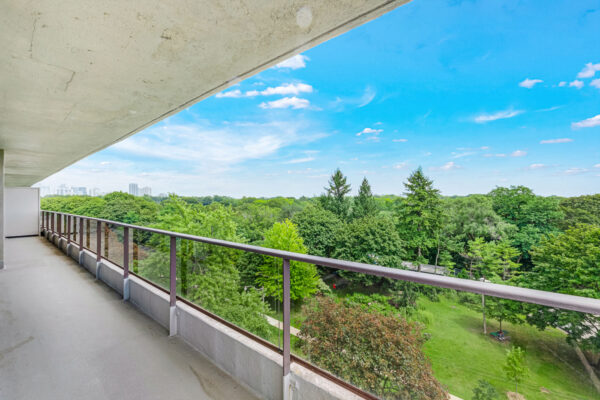 10-Avoca-Avenue-#704-705-Toronto-Web-Salisbury-60