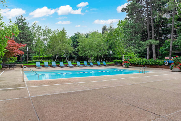 10-Avoca-Avenue-#704-705-Toronto-Web-Salisbury-63
