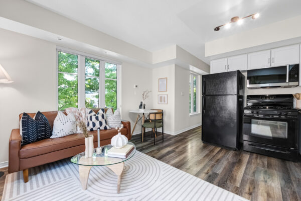 30-Western-Battery-Road-#343-Toronto-Web-Salisbury-13