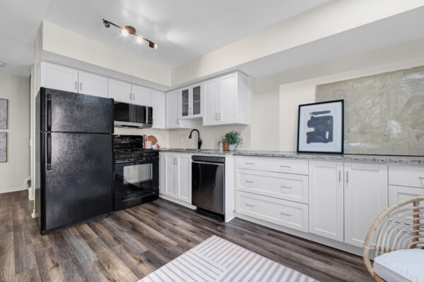 30-Western-Battery-Road-#343-Toronto-Web-Salisbury-15