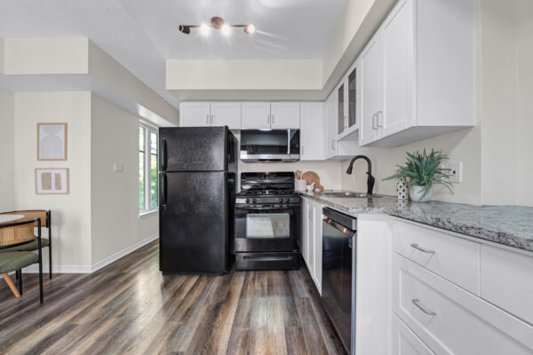 30-Western-Battery-Road-#343-Toronto-Web-Salisbury-17