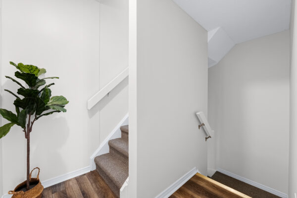 30-Western-Battery-Road-#343-Toronto-Web-Salisbury-20