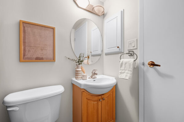 30-Western-Battery-Road-#343-Toronto-Web-Salisbury-24