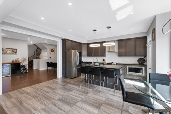 33-Mondial-Crescent-East-Gwillimbury-Web-Salisbury-21