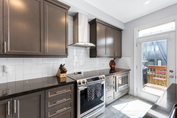 33-Mondial-Crescent-East-Gwillimbury-Web-Salisbury-24