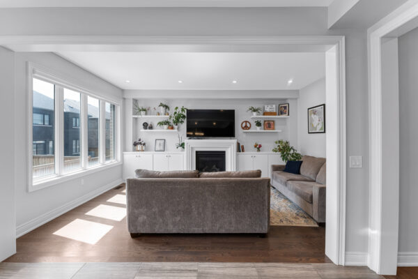 33-Mondial-Crescent-East-Gwillimbury-Web-Salisbury-29