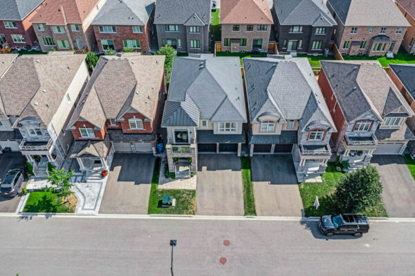 33-Mondial-Crescent-East-Gwillimbury-Web-Salisbury-3