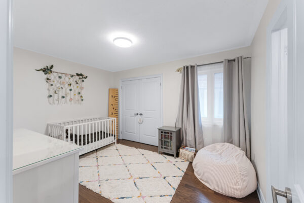 33-Mondial-Crescent-East-Gwillimbury-Web-Salisbury-49