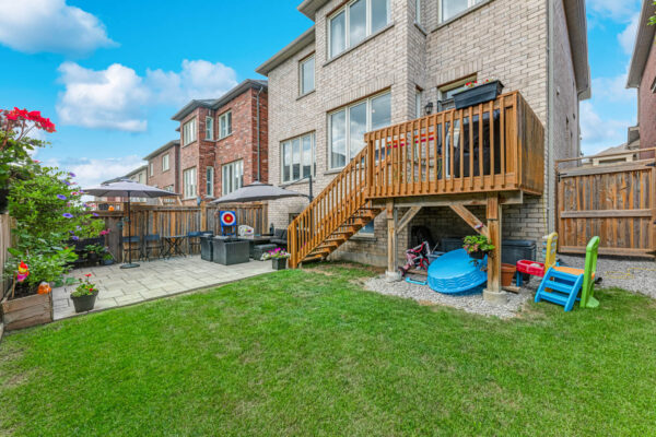 33-Mondial-Crescent-East-Gwillimbury-Web-Salisbury-61