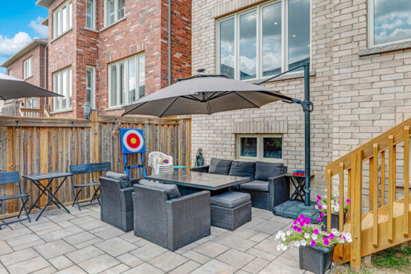 33-Mondial-Crescent-East-Gwillimbury-Web-Salisbury-64