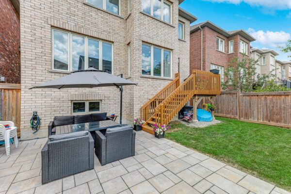 33-Mondial-Crescent-East-Gwillimbury-Web-Salisbury-65