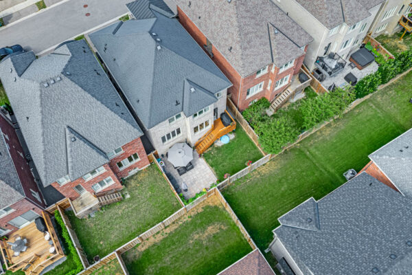 33-Mondial-Crescent-East-Gwillimbury-Web-Salisbury-66