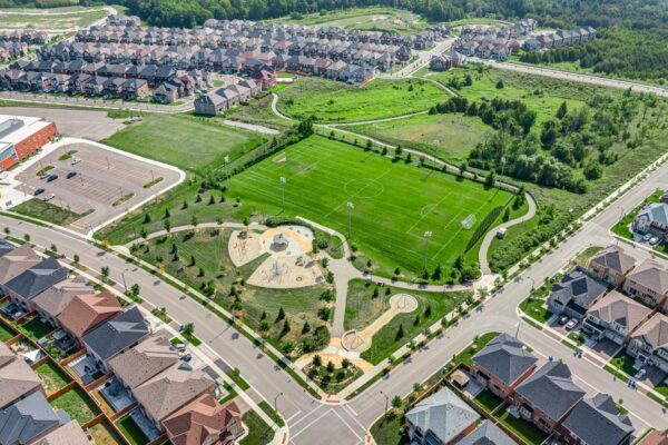 33-Mondial-Crescent-East-Gwillimbury-Web-Salisbury-71