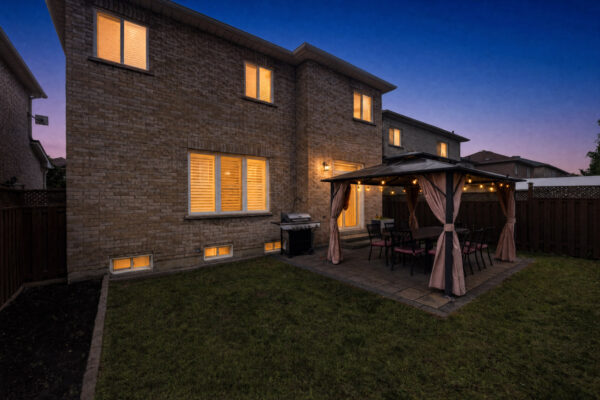 37-Redfinch-Crescent-Vaughan-Twilight-Web-Salisbury-6