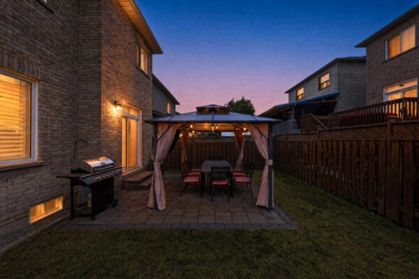 37-Redfinch-Crescent-Vaughan-Twilight-Web-Salisbury-7