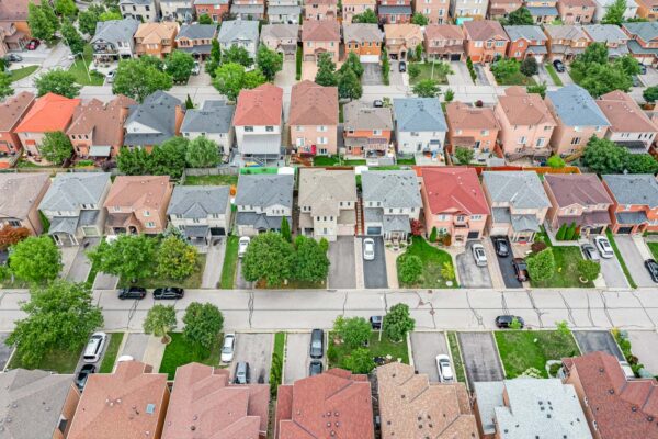37-Redfinch-Crescent-Vaughan-Web-Salisbury-1