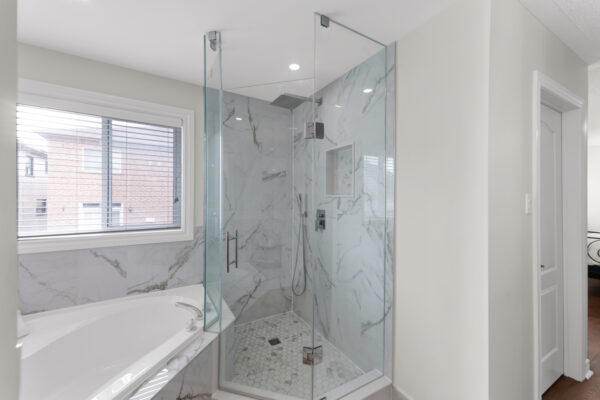 37-Redfinch-Crescent-Vaughan-Web-Salisbury-40