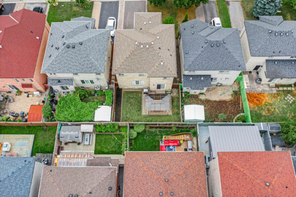 37-Redfinch-Crescent-Vaughan-Web-Salisbury-66