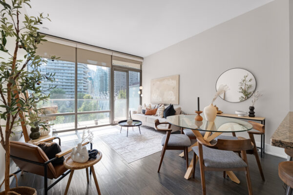 39-Queens-Quay-East-#337-Toronto-Web-Salisbury-14
