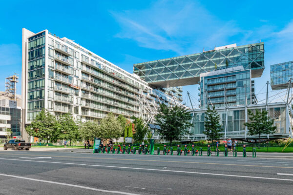 39-Queens-Quay-East-#337-Toronto-Web-Salisbury-2