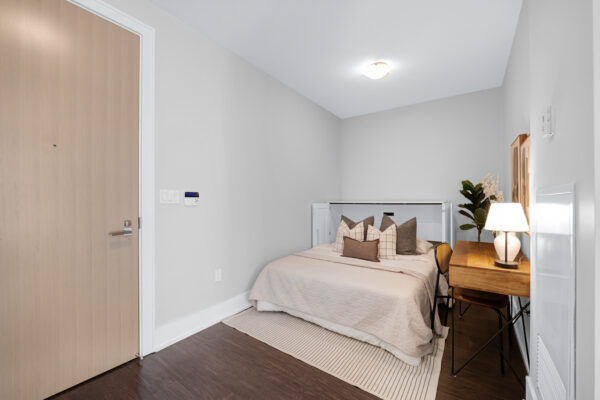 39-Queens-Quay-East-#337-Toronto-Web-Salisbury-28