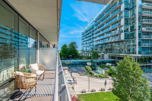 39-Queens-Quay-East-#337-Toronto-Web-Salisbury-37