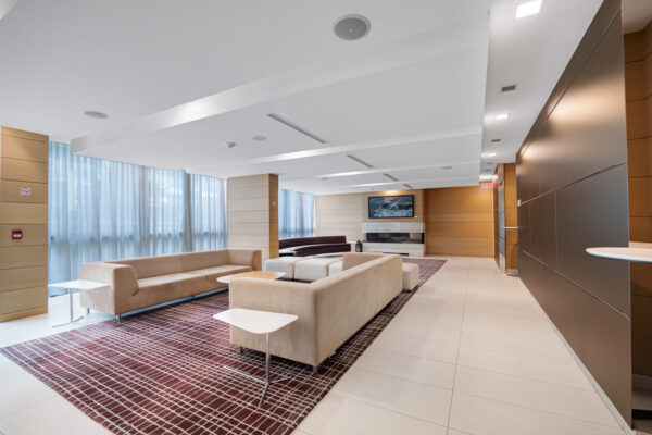 39-Queens-Quay-East-#337-Toronto-Web-Salisbury-43