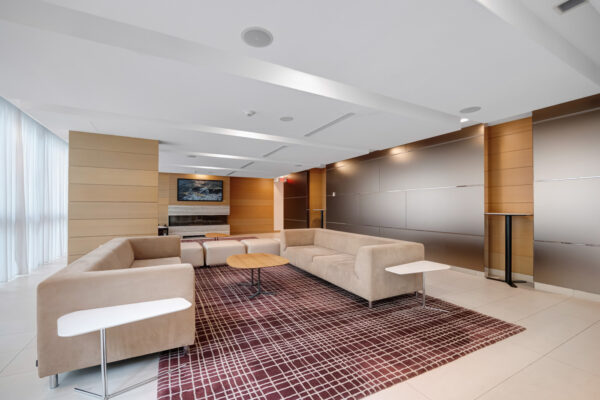 39-Queens-Quay-East-#337-Toronto-Web-Salisbury-44