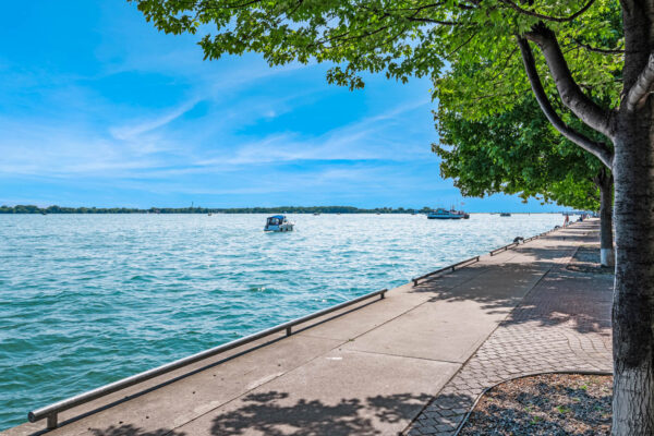 39-Queens-Quay-East-#337-Toronto-Web-Salisbury-51