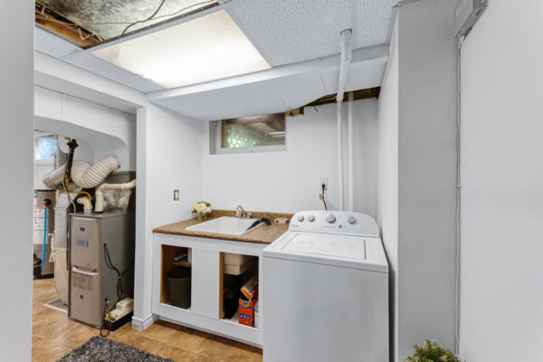 39-Wantanopa-Crescent-Toronto-Web-Salisbury-47