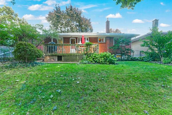 39-Wantanopa-Crescent-Toronto-Web-Salisbury-59