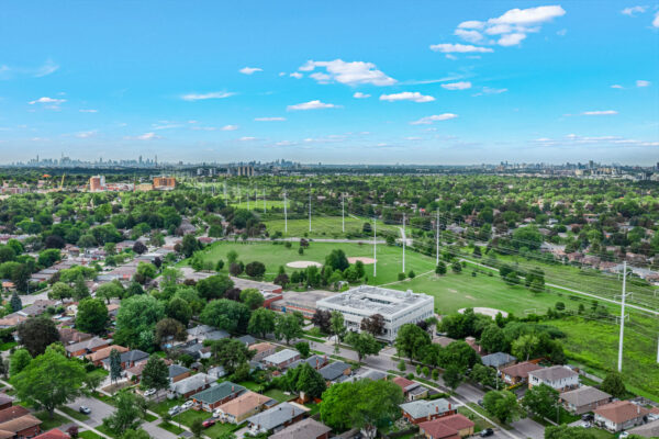 39-Wantanopa-Crescent-Toronto-Web-Salisbury-62
