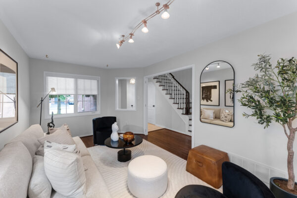 478-Heddle-Crescent-Newmarket-Web-Salisbury-11