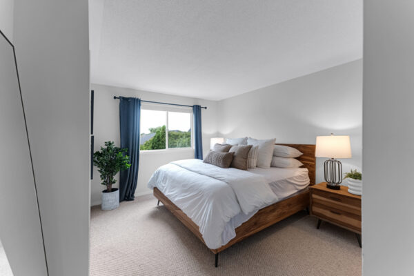 478-Heddle-Crescent-Newmarket-Web-Salisbury-24