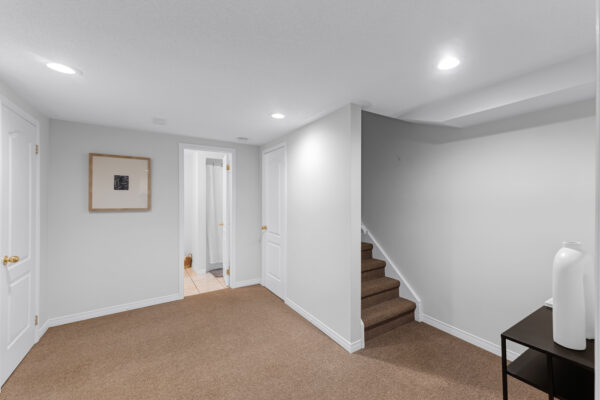 478-Heddle-Crescent-Newmarket-Web-Salisbury-33