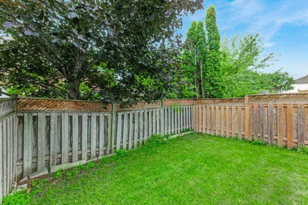478-Heddle-Crescent-Newmarket-Web-Salisbury-44