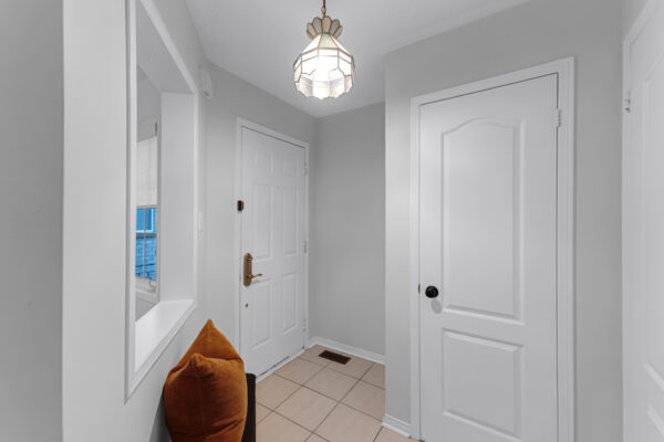 478-Heddle-Crescent-Newmarket-Web-Salisbury-6
