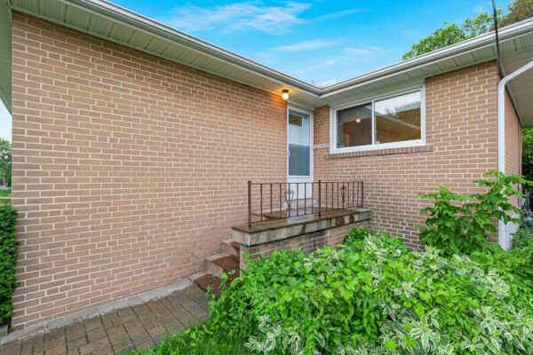 50-Celeste-Drive-Toronto-Web-Salisbury-7